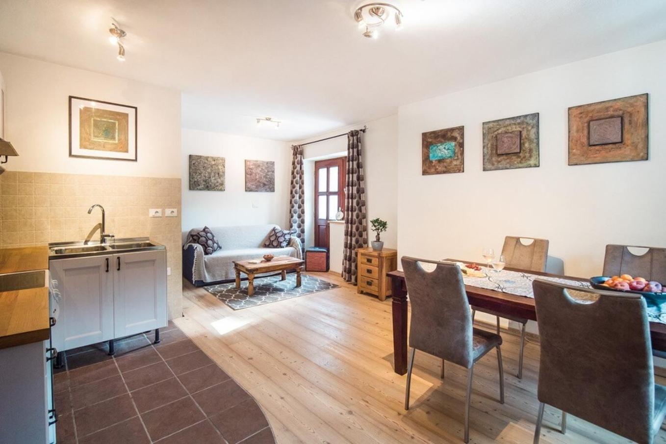 Apartma Maja Kobarid Bagian luar foto